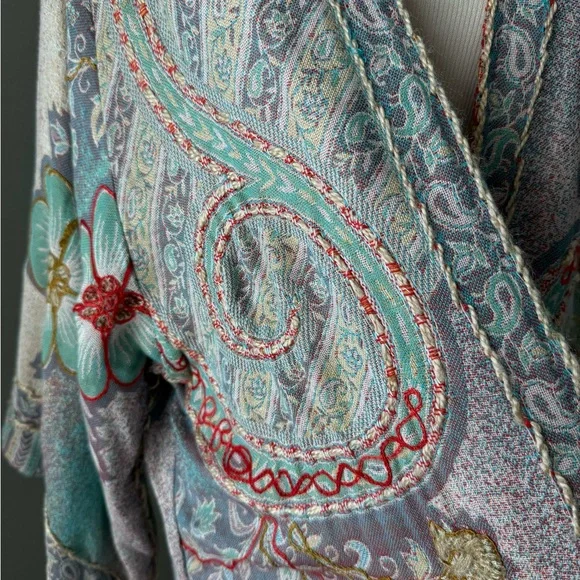 Raj Thick Stitch Embroidered Duster - Picture 10 of 11